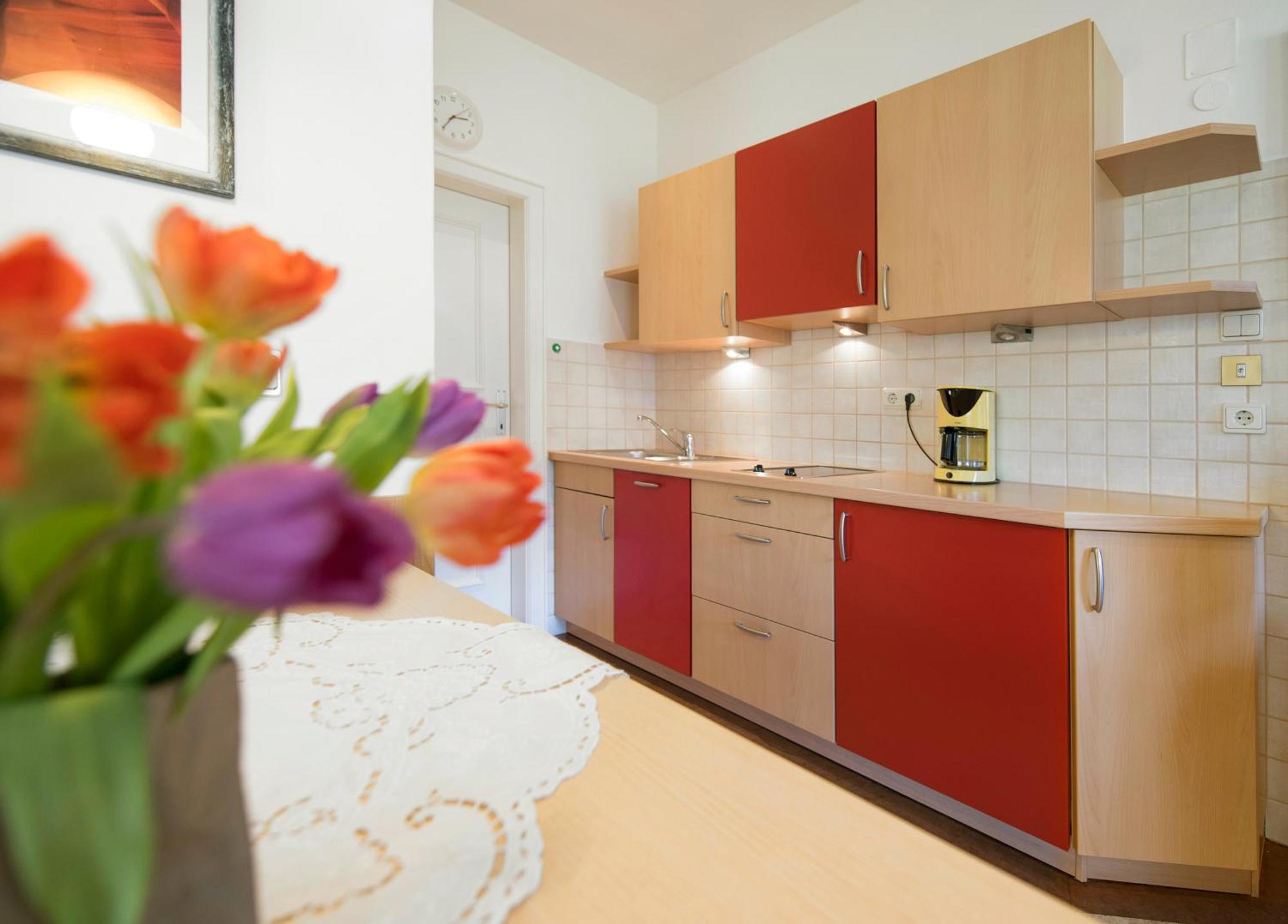 Obermaratscher Apartments Residence Lagundo Room photo